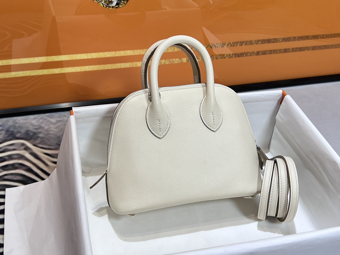 Hermes Bolide 1923 Mini Handbag Shoulder Bag In White Evercolor Leather